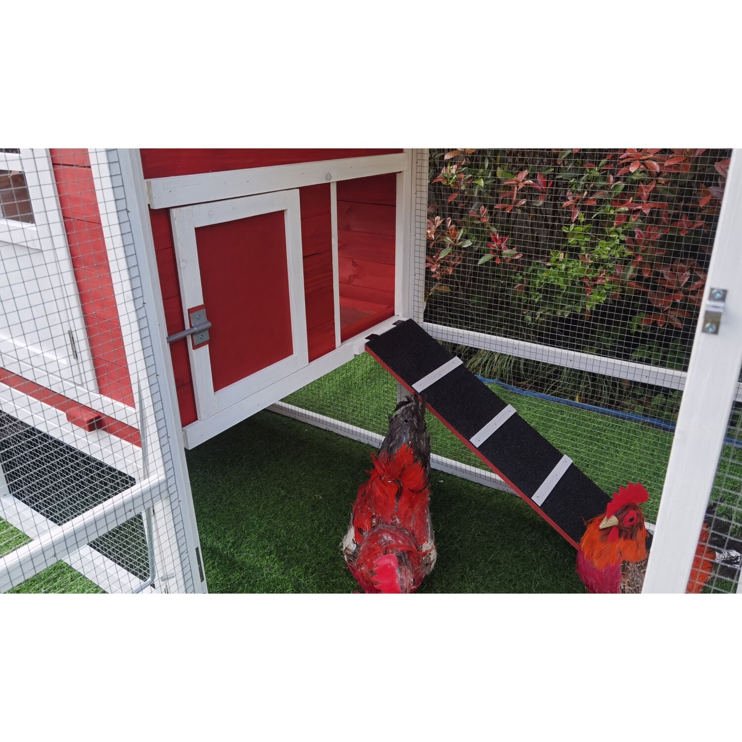 Hanover Outdoor Elevated Wooden Chicken Coop with Ramp, Wire Mesh Run, Waterproof Roof, Removable Tray, and External Door- HANCC0105-RED