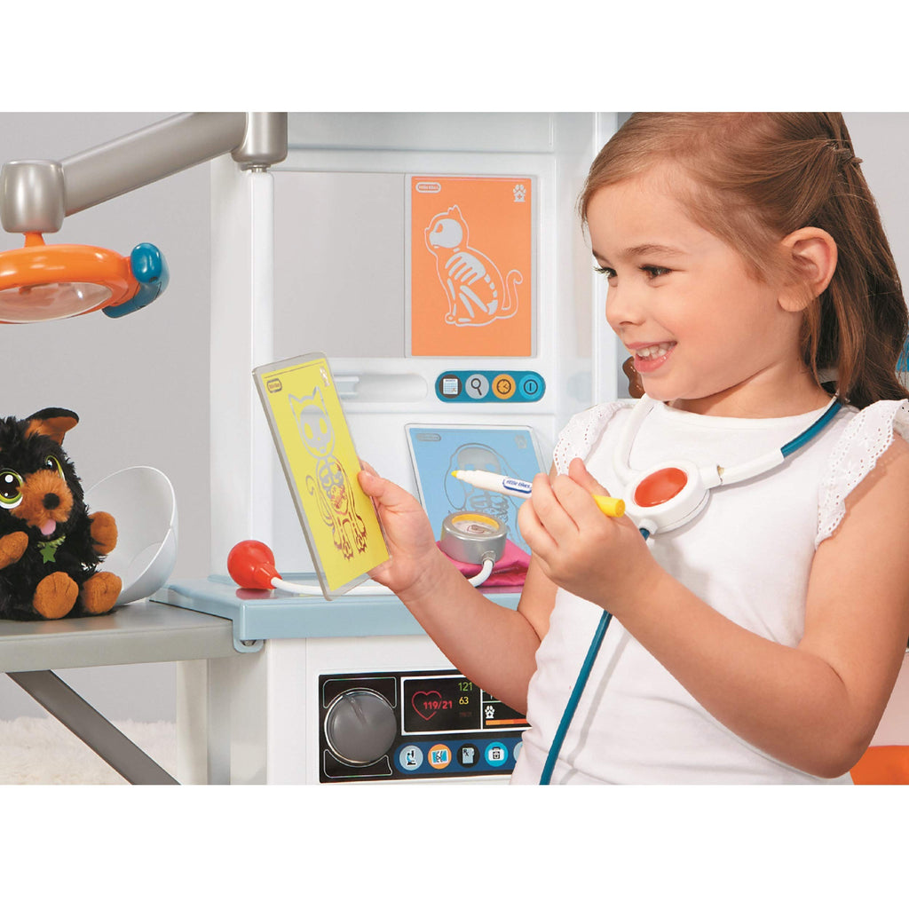 Little Tikes Checkup Veterinarian Accessories
