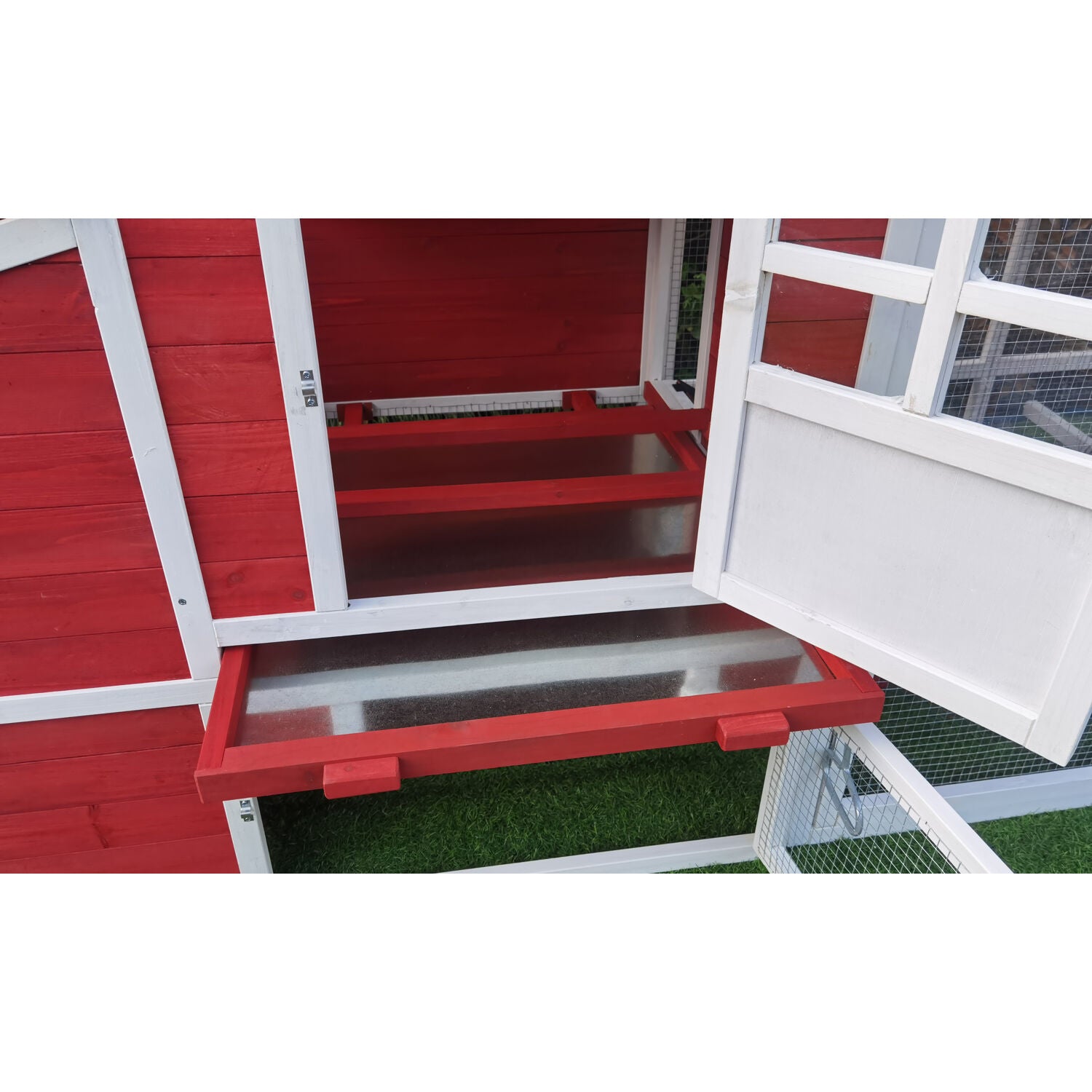 Hanover Outdoor Elevated Wooden Chicken Coop with Ramp, Wire Mesh Run, Waterproof Roof, Removable Tray, and External Door- HANCC0105-RED
